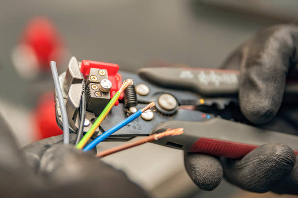 Affordable Emergency Electrician in Cudahy, CA