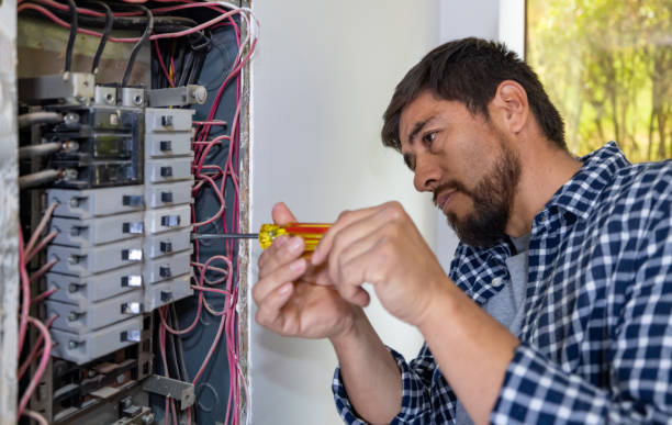 Electrical Outlet Repair in Cudahy, CA